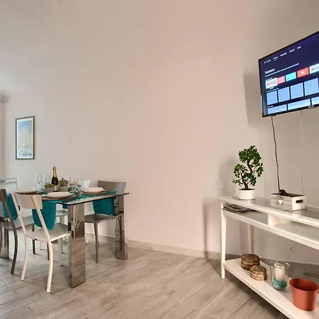 公寓 Con Ascensore E 2 Da Letto In Centro Ad Oneglia *
